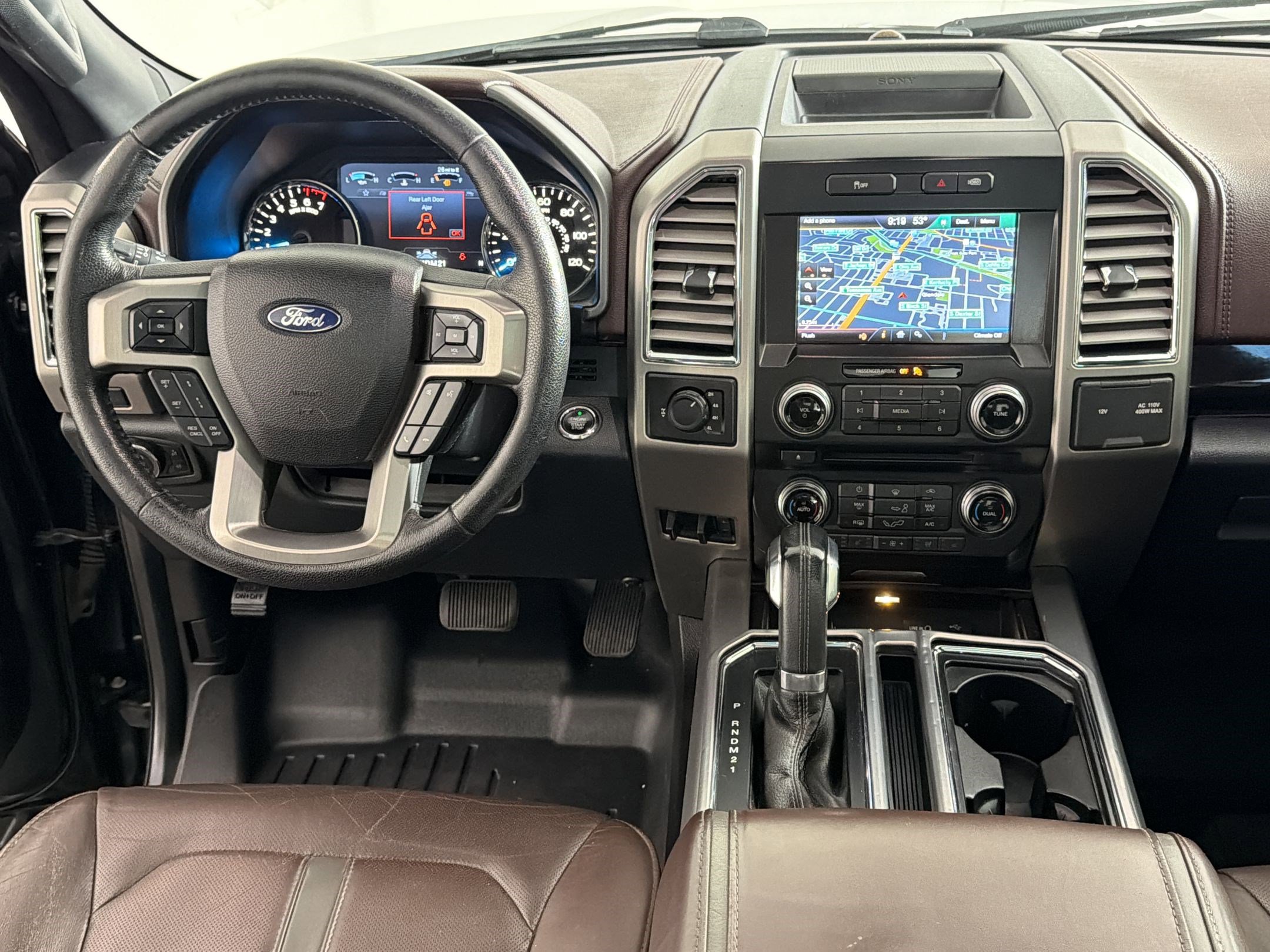 Used 2015 Ford F150 Platinum w/ Equipment Group 701A Luxury AWD/4WD image 26