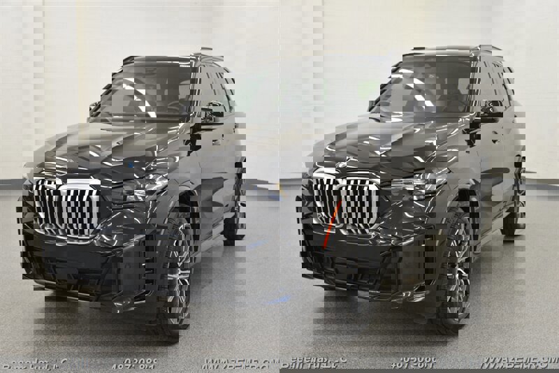 Used 2024 BMW X5 xDrive40i w/ M Sport Package image 2