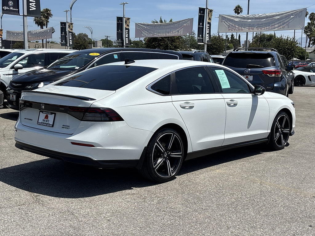 Used 2023 Honda Accord Sport image 3