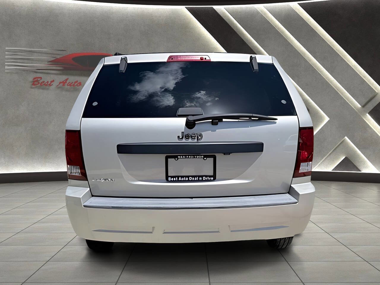 Used 2007 Jeep Grand Cherokee Laredo w/ Cargo Convenience Group RWD image 9