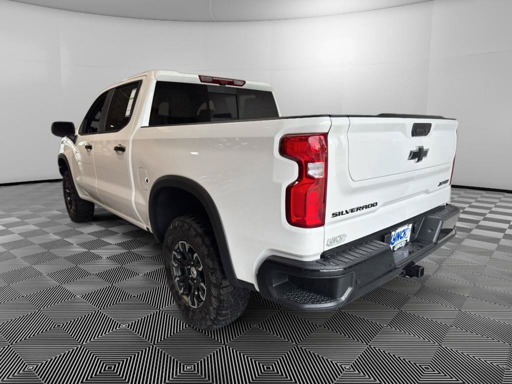 New 2026 Chevrolet Silverado 1500 ZR2 w/ LPO, Dark Essentials Package AWD/4WD image 3