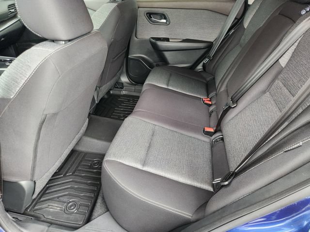 Used 2023 Nissan Rogue SV AWD/4WD image 25