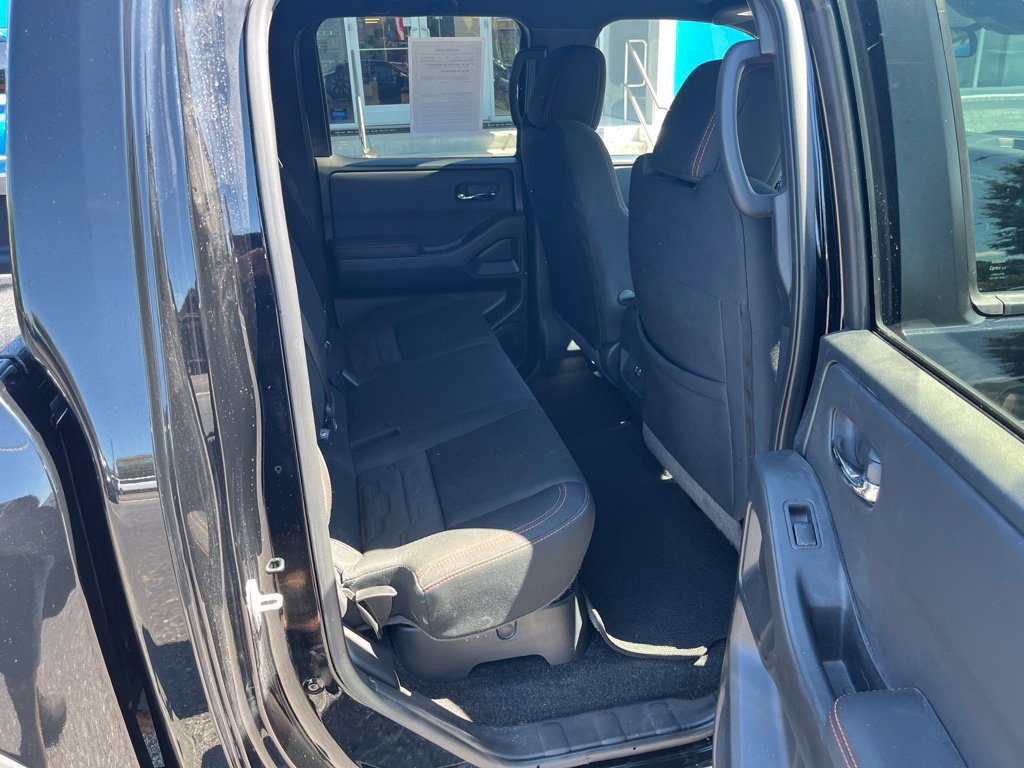 Used 2024 Nissan Frontier PRO-4X AWD/4WD image 47
