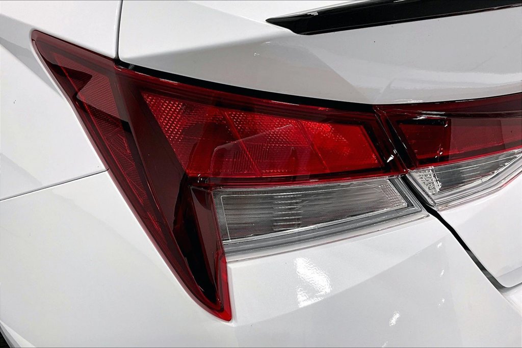 New 2026 Hyundai Elantra Sport FWD image 28