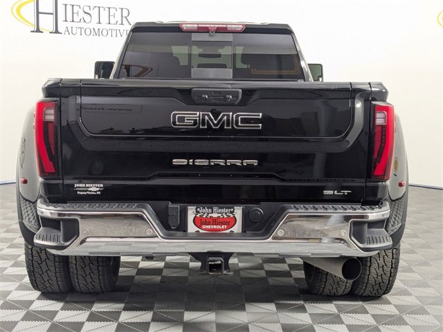 Used 2024 GMC Sierra 3500 SLT w/ SLT Premium Package image 6