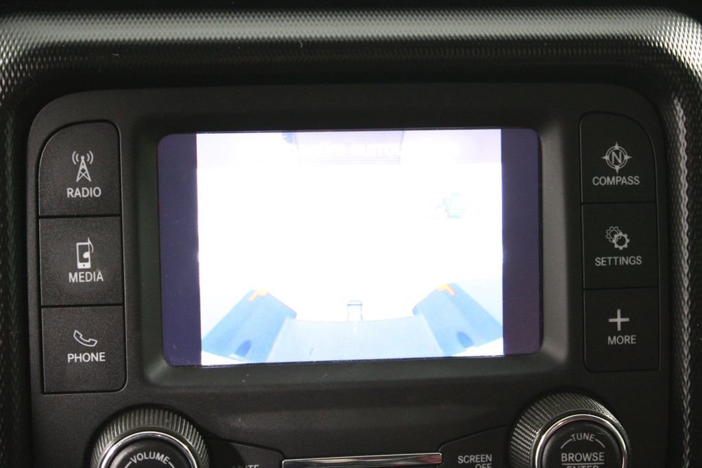 Used 2021 Jeep Gladiator Sport image 33