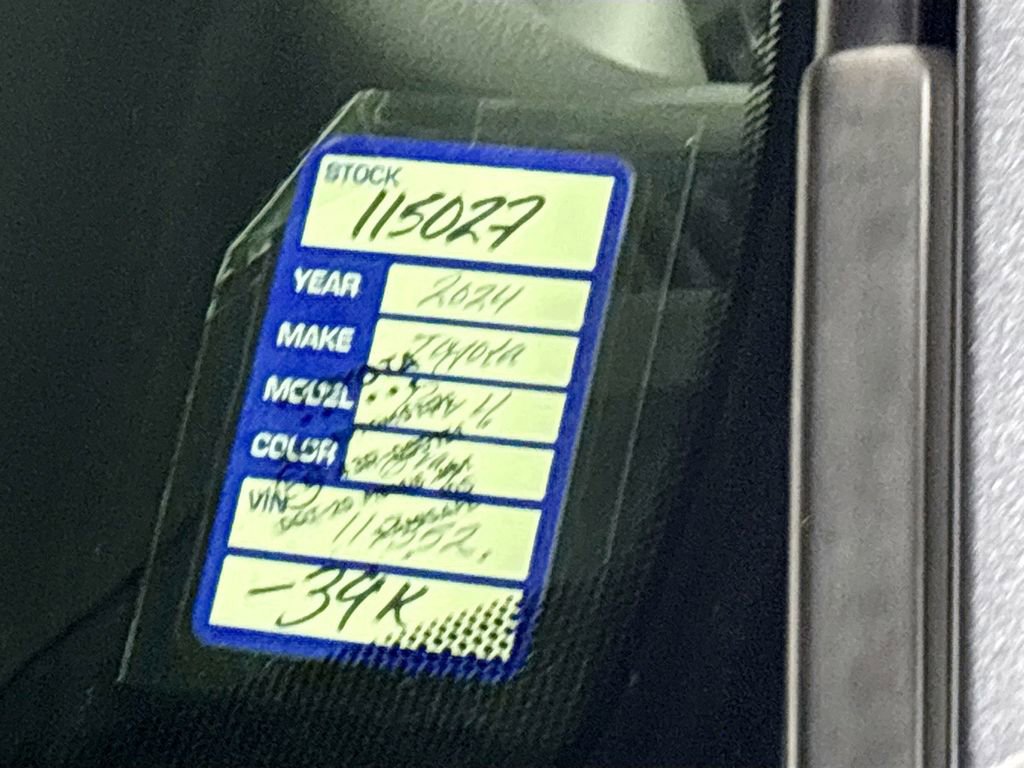 Used 2024 Toyota RAV4 XLE Premium image 25