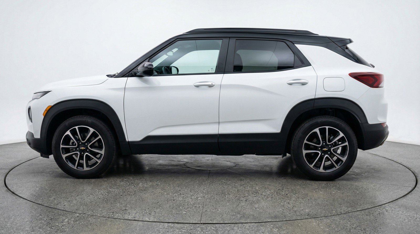 Used 2025 Chevrolet TrailBlazer LT image 5