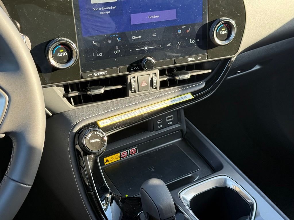 New 2026 Lexus NX 350 AWD w/ Accessory Package (2T) image 30