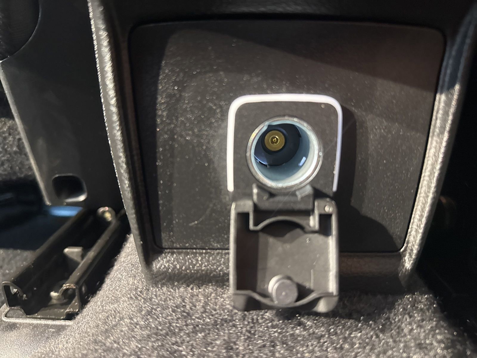 Used 2024 Jeep Compass Limited image 16