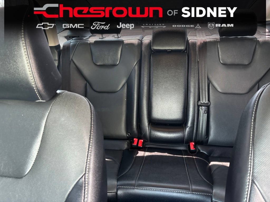 Used 2020 Ford Fusion Energi Titanium FWD image 26