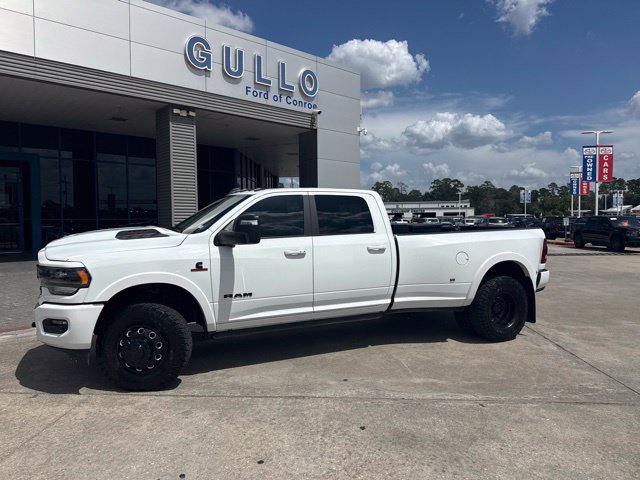 Used 2024 RAM 3500 Limited w/ Night Edition AWD/4WD image 1