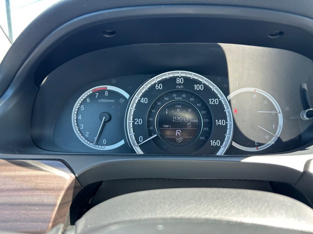 Used 2017 Honda Accord EX image 26