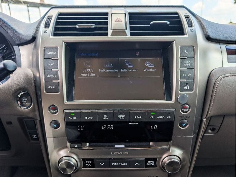 Used 2019 Lexus GX 460 Premium AWD/4WD image 30