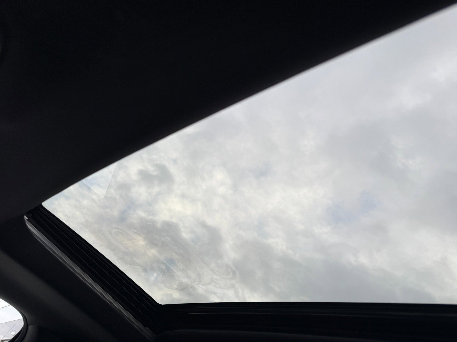 New 2026 GMC Canyon Denali image 34