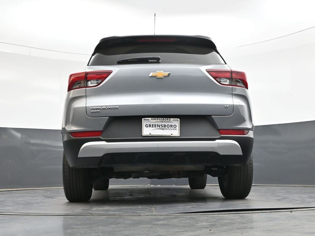 Used 2025 Chevrolet TrailBlazer LT AWD/4WD image 25
