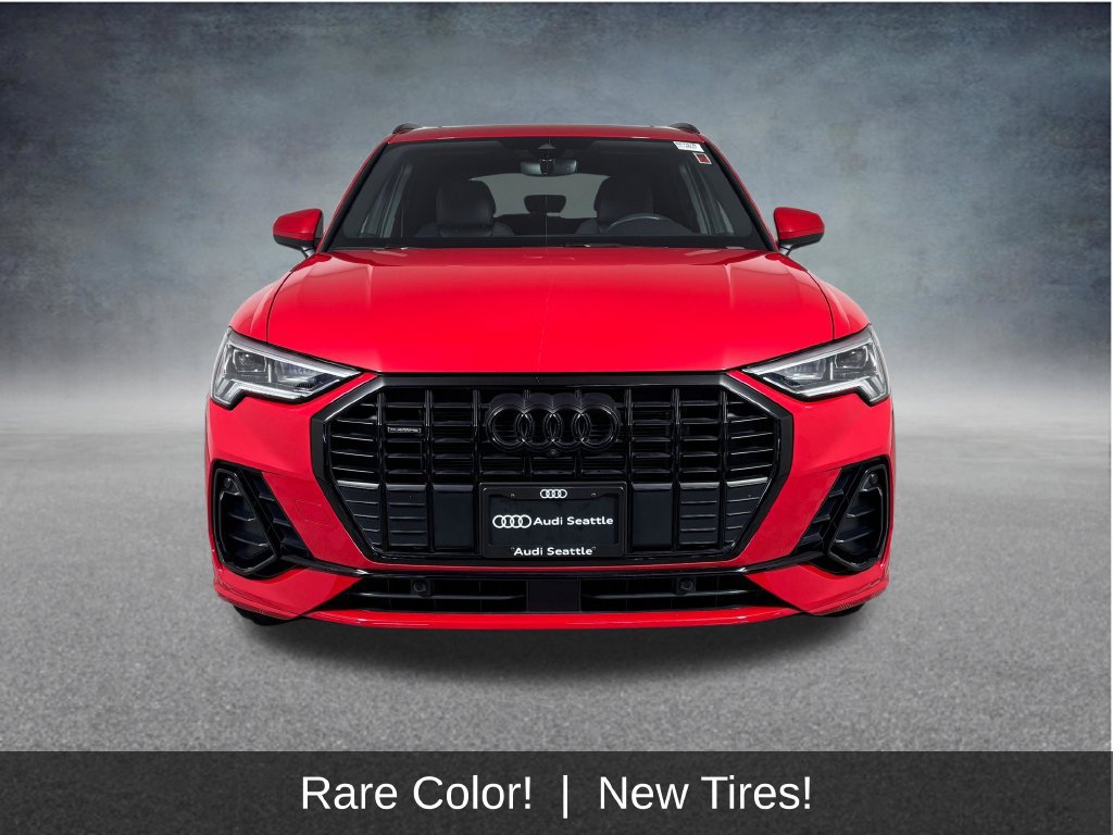 Used 2023 Audi Q3 2.0T Premium Plus w/ Premium Plus Package AWD/4WD image 2