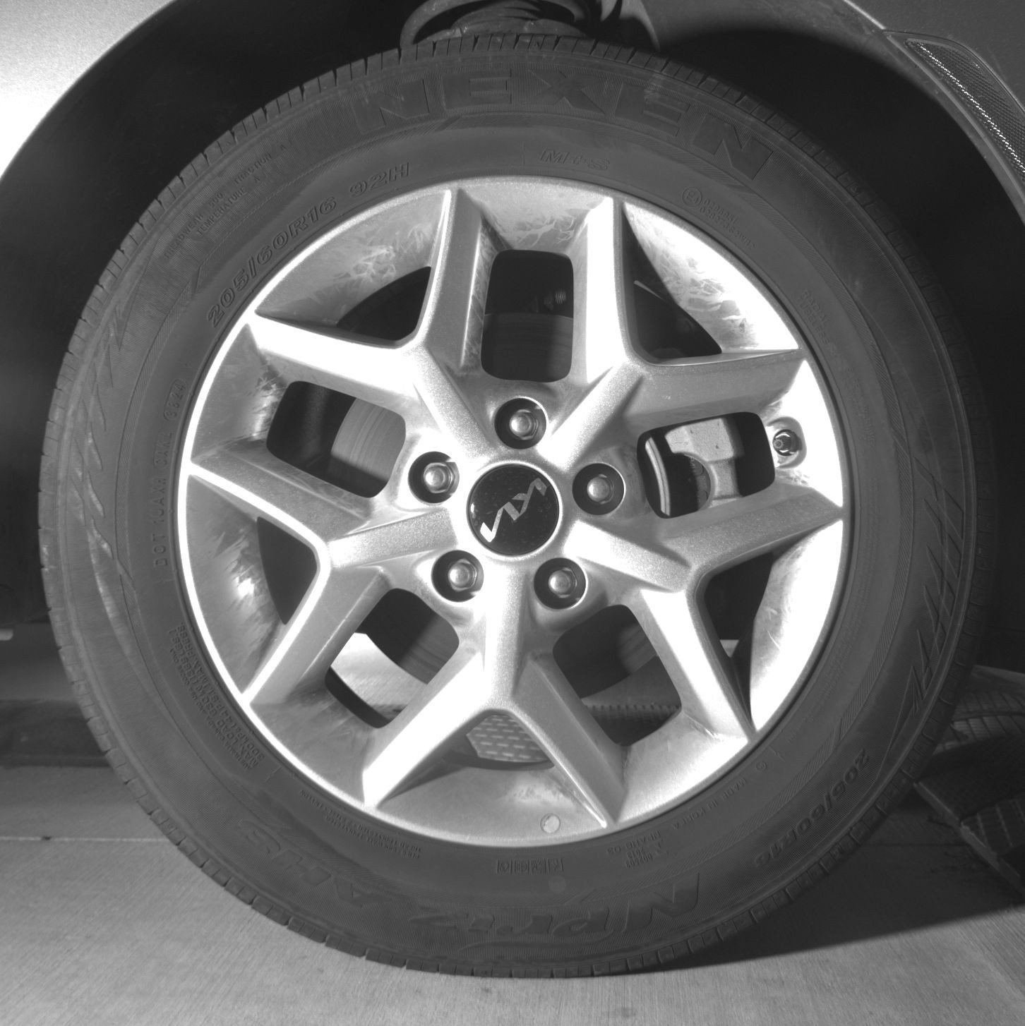 Used 2025 Kia Soul LX w/ LX Technology Package FWD image 13