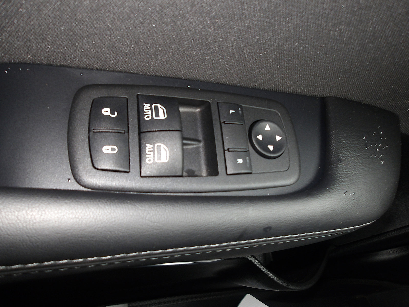 Used 2023 Dodge Challenger SXT w/ Blacktop Package AWD/4WD image 14