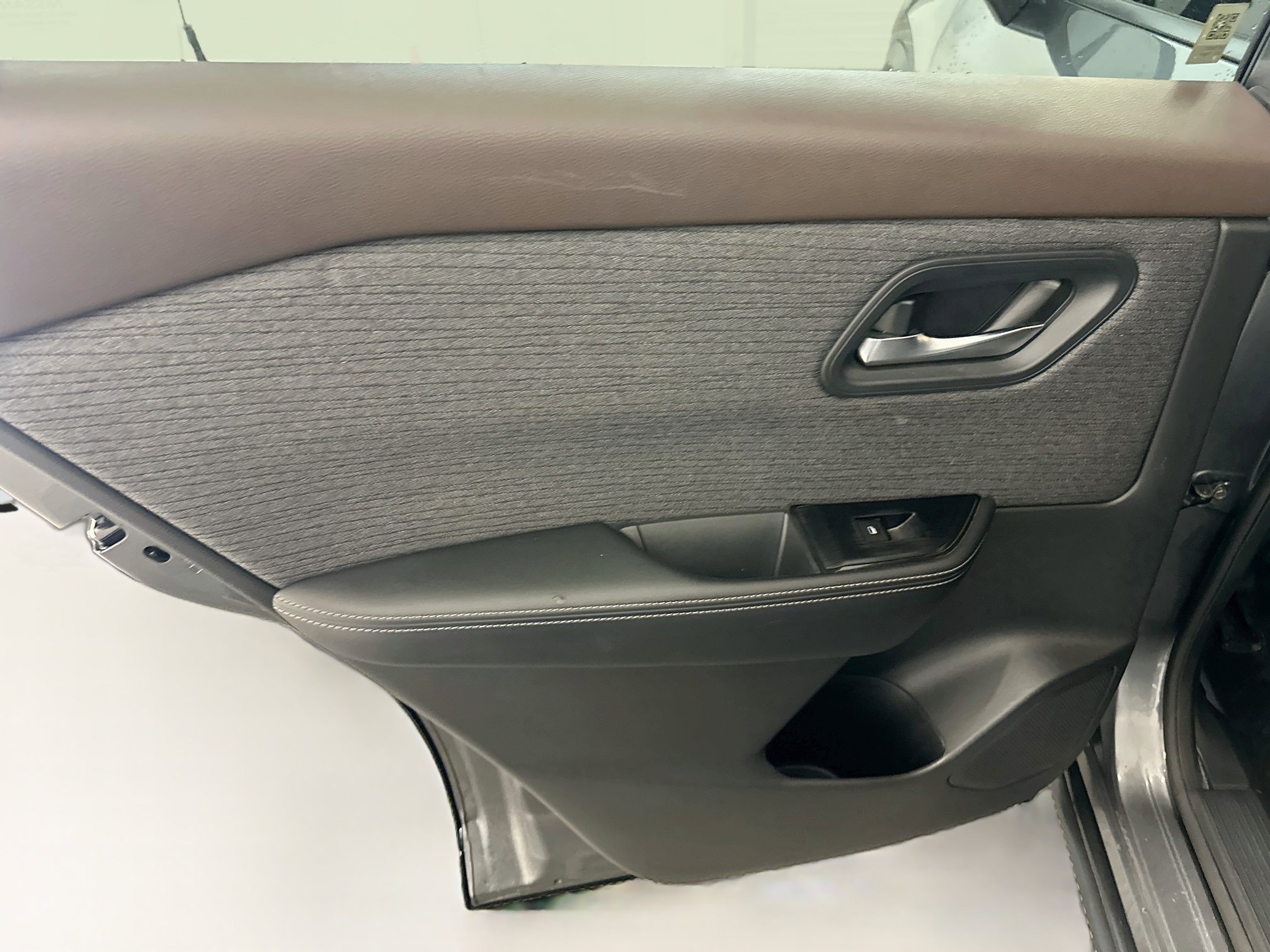 Used 2023 Nissan Rogue SV AWD/4WD image 26