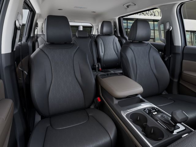 New 2026 Kia Carnival EX image 16