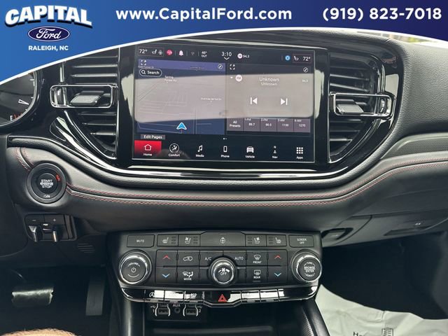 Used 2024 Dodge Durango GT image 26