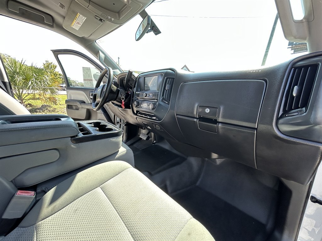 Used 2018 Chevrolet Silverado 2500 W/T RWD image 14