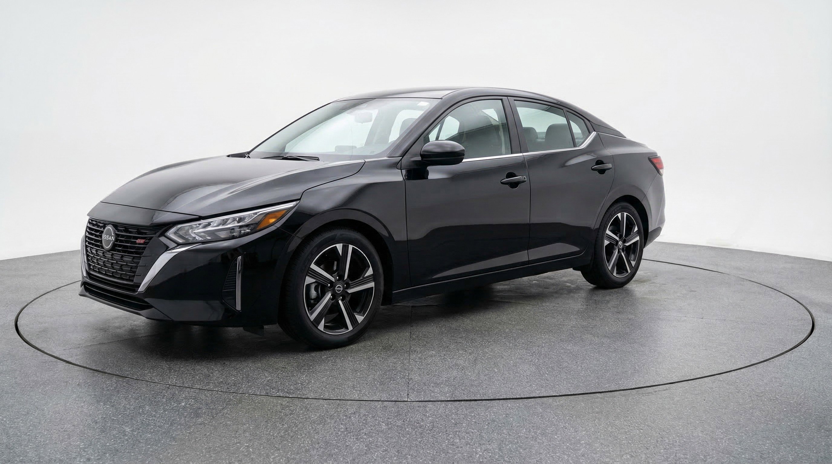 Used 2025 Nissan Sentra SV FWD image 3
