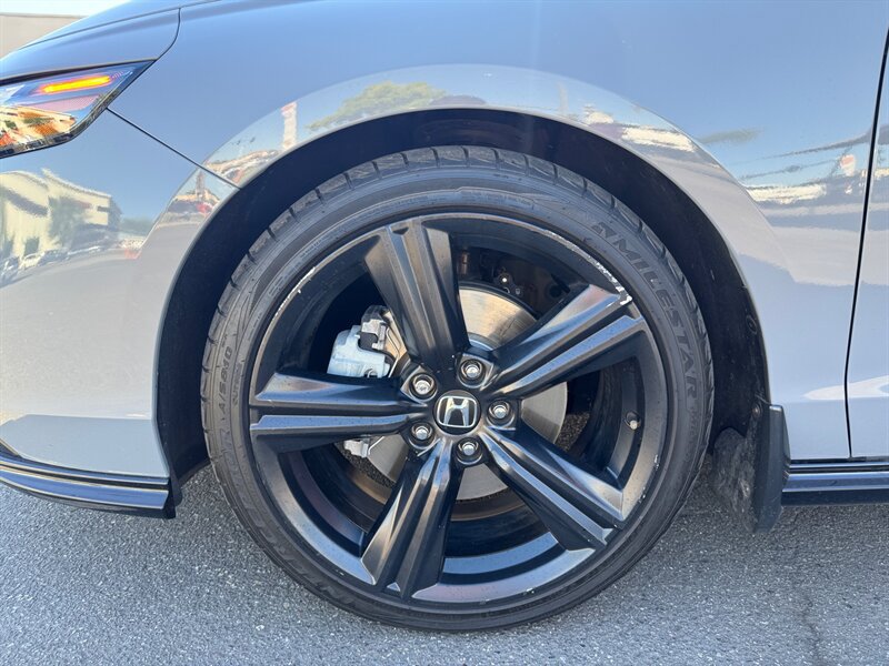 Used 2025 Honda Accord Sport-L image 7