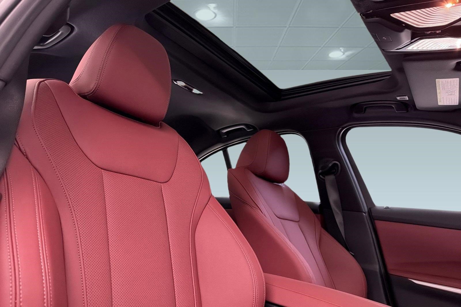 New 2026 BMW 330i Sedan w/ Convenience Package image 15