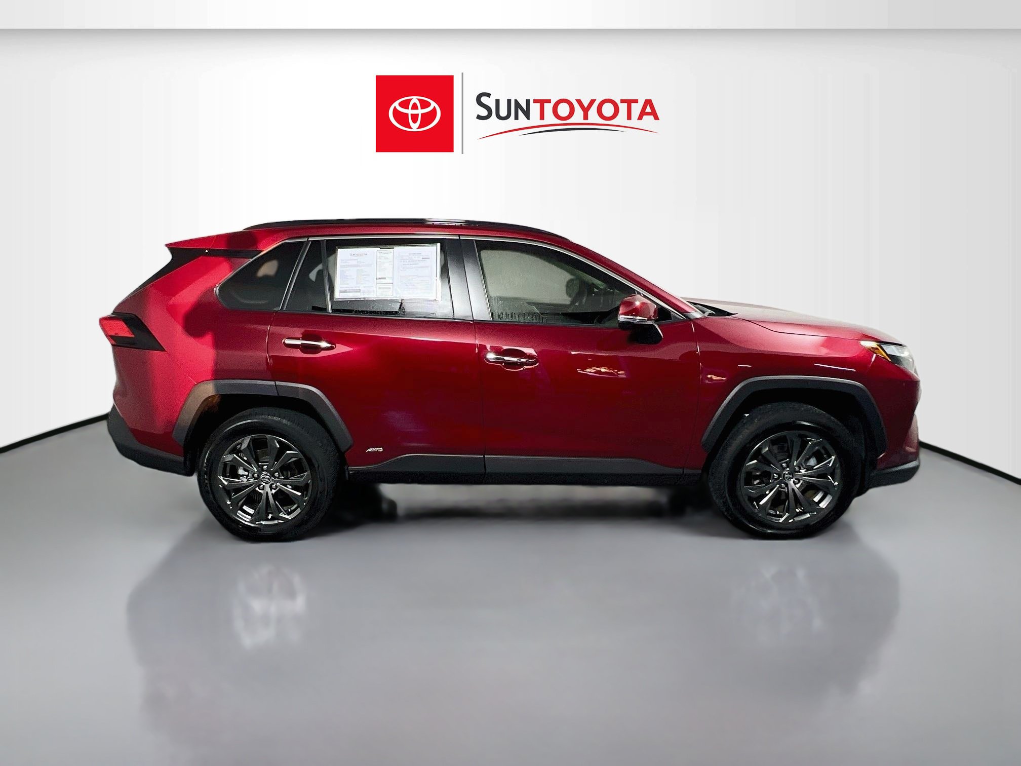 Used 2024 Toyota RAV4 Limited w/ Advanced Technology Package AWD/4WD image 2