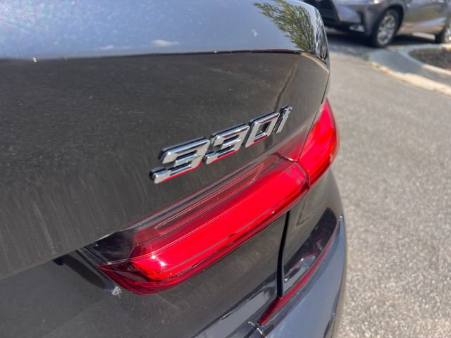 Used 2020 BMW 330i Sedan w/ M Sport Package RWD image 33