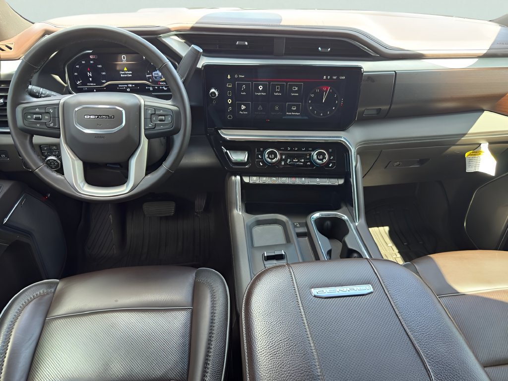 Used 2025 GMC Sierra 2500 Denali w/ Denali Reserve Package AWD/4WD image 20