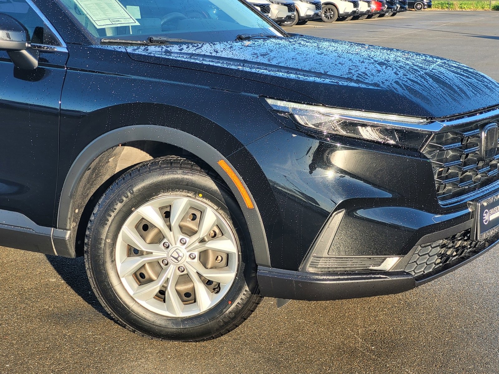 Used 2024 Honda CR-V LX image 3