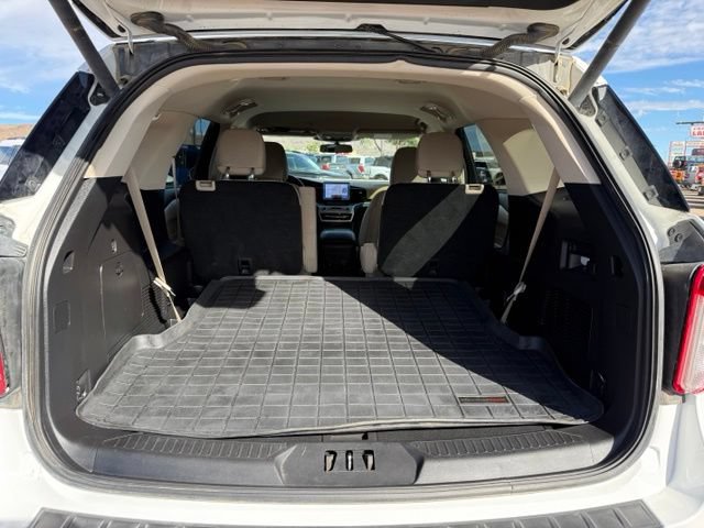 Certified 2022 Ford Explorer XLT w/ Class IV Trailer Tow Package AWD/4WD image 37