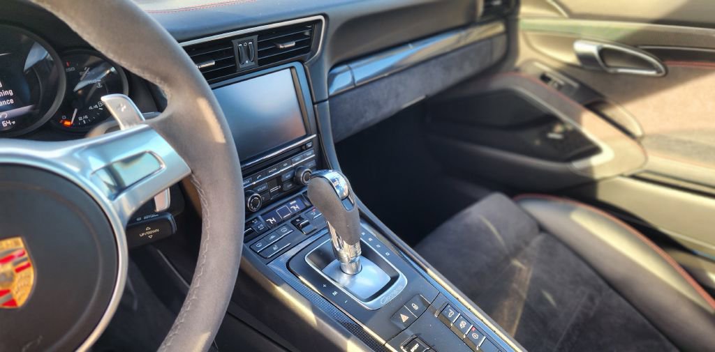 Used 2016 Porsche 911 Carrera GTS image 26