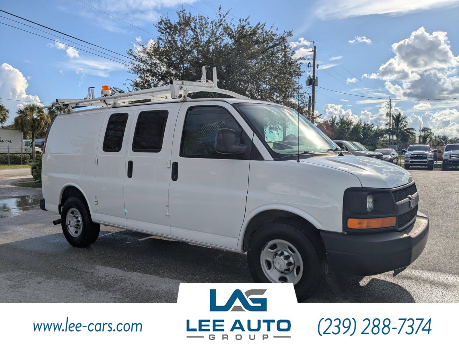 Used 2015 Chevrolet Express 2500 image 1
