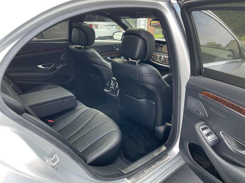 Used 2015 Mercedes-Benz S 550 4MATIC Sedan image 52