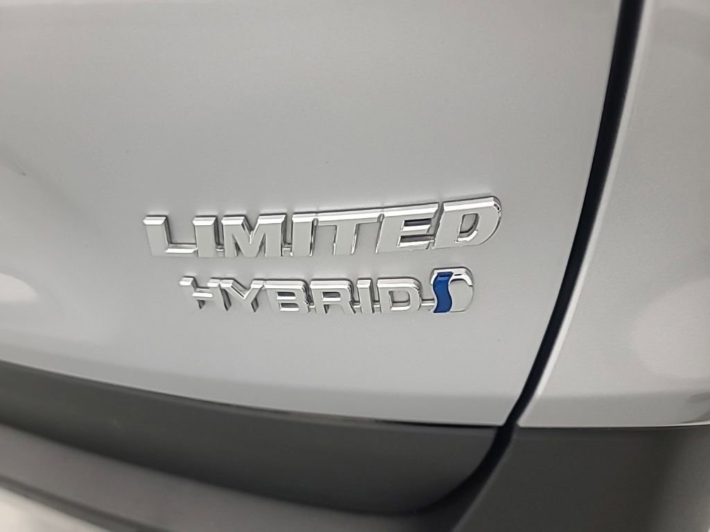 Used 2024 Toyota RAV4 Limited w/ Advanced Technology Package AWD/4WD image 12