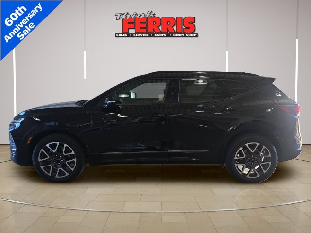 Used 2024 Chevrolet Blazer RS w/ Driver Confidence II Package AWD/4WD image 2