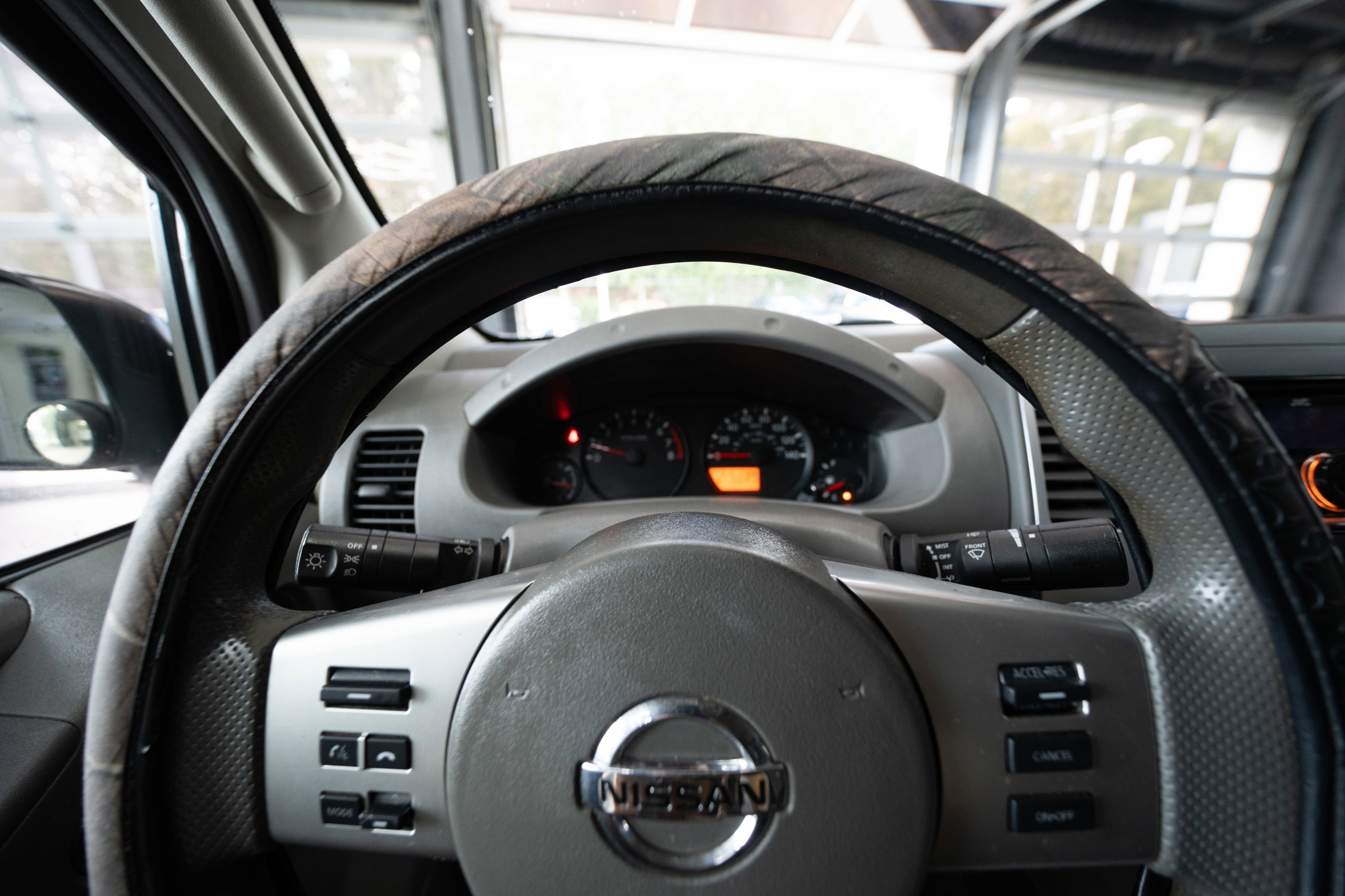 Used 2014 Nissan Frontier S image 15