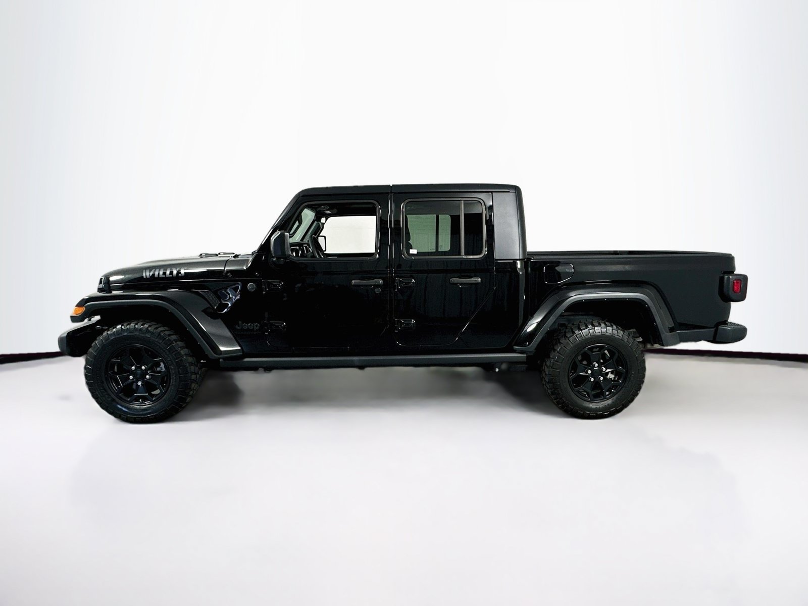 Used 2023 Jeep Gladiator Sport AWD/4WD image 8