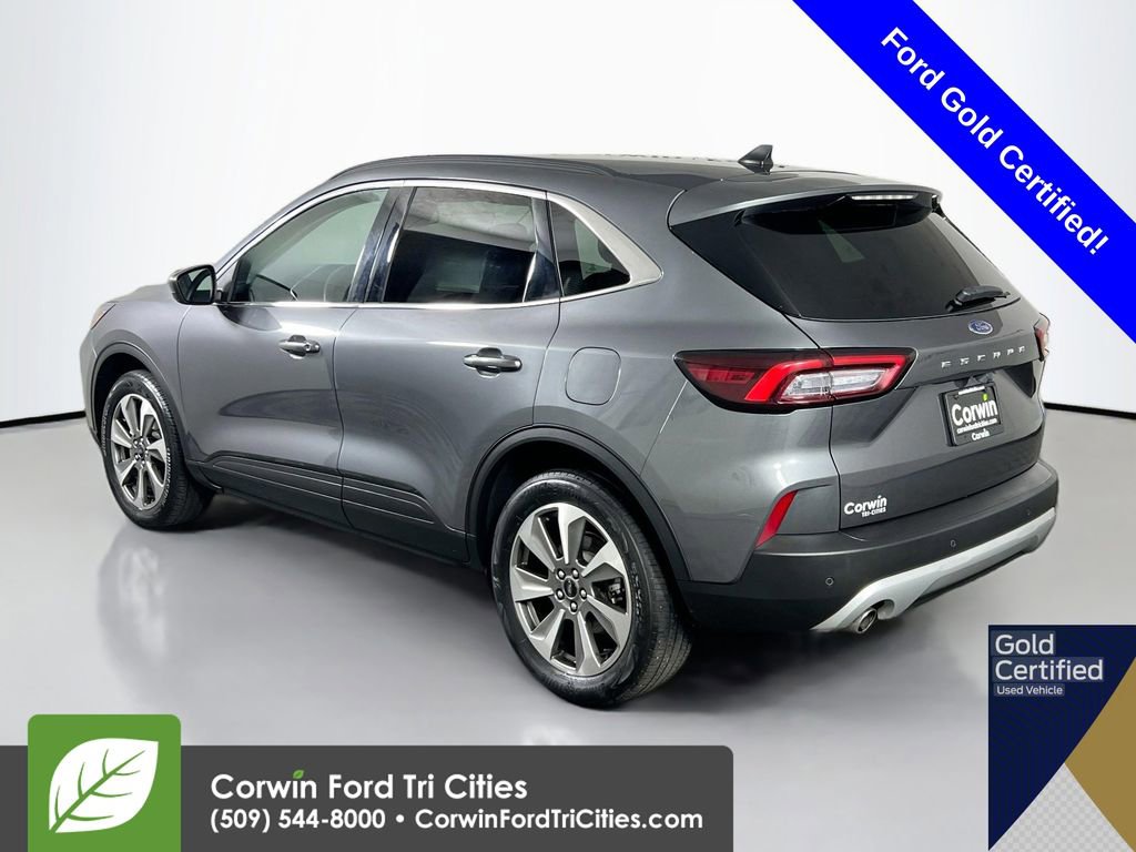 Certified 2025 Ford Escape Platinum AWD/4WD image 11