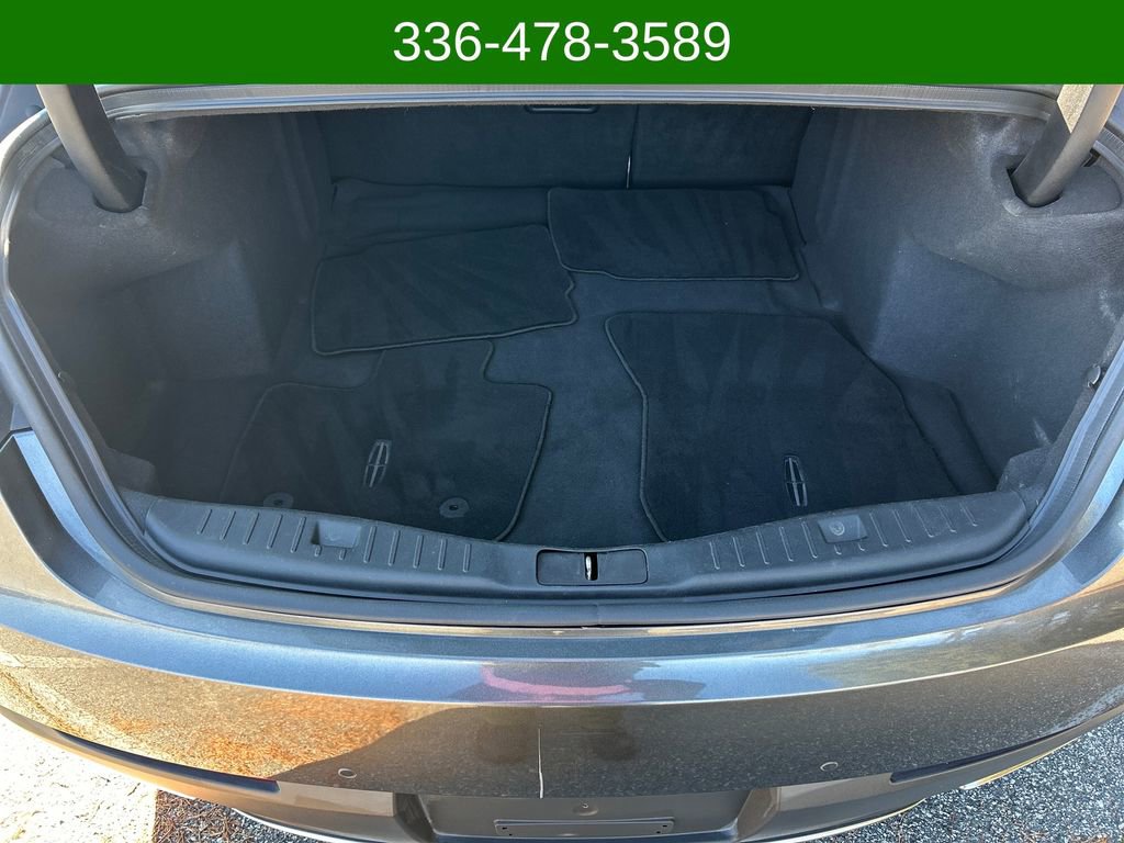 Used 2017 Lincoln MKZ Reserve image 14