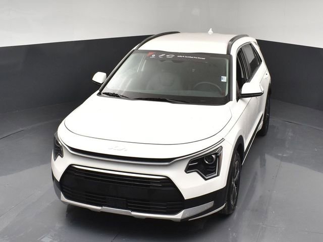 Used 2025 Kia Niro EX FWD image 48