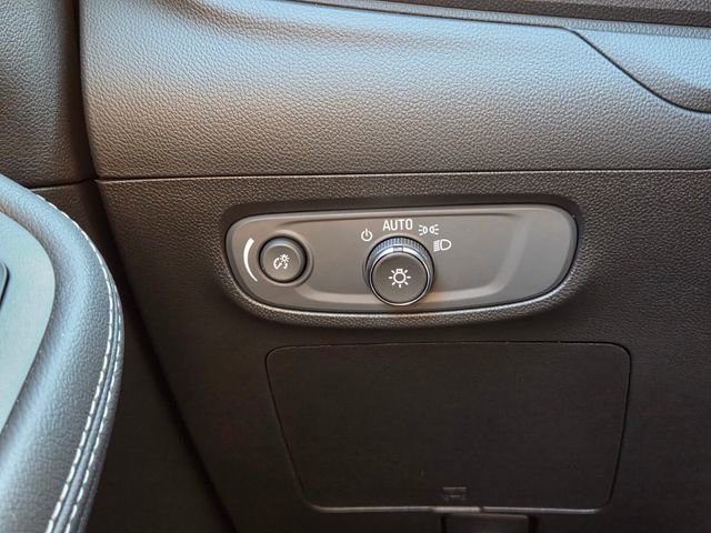 Used 2024 Buick Encore GX Sport Touring w/ Comfort Package FWD image 35