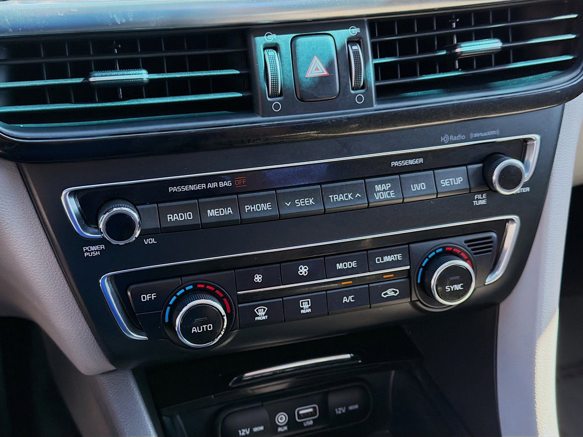 Used 2016 Kia Optima EX w/ Option Group 040 image 14