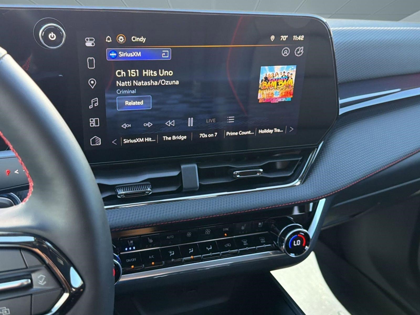 Used 2025 Chevrolet Equinox RS w/ Safety and Technology Package image 21