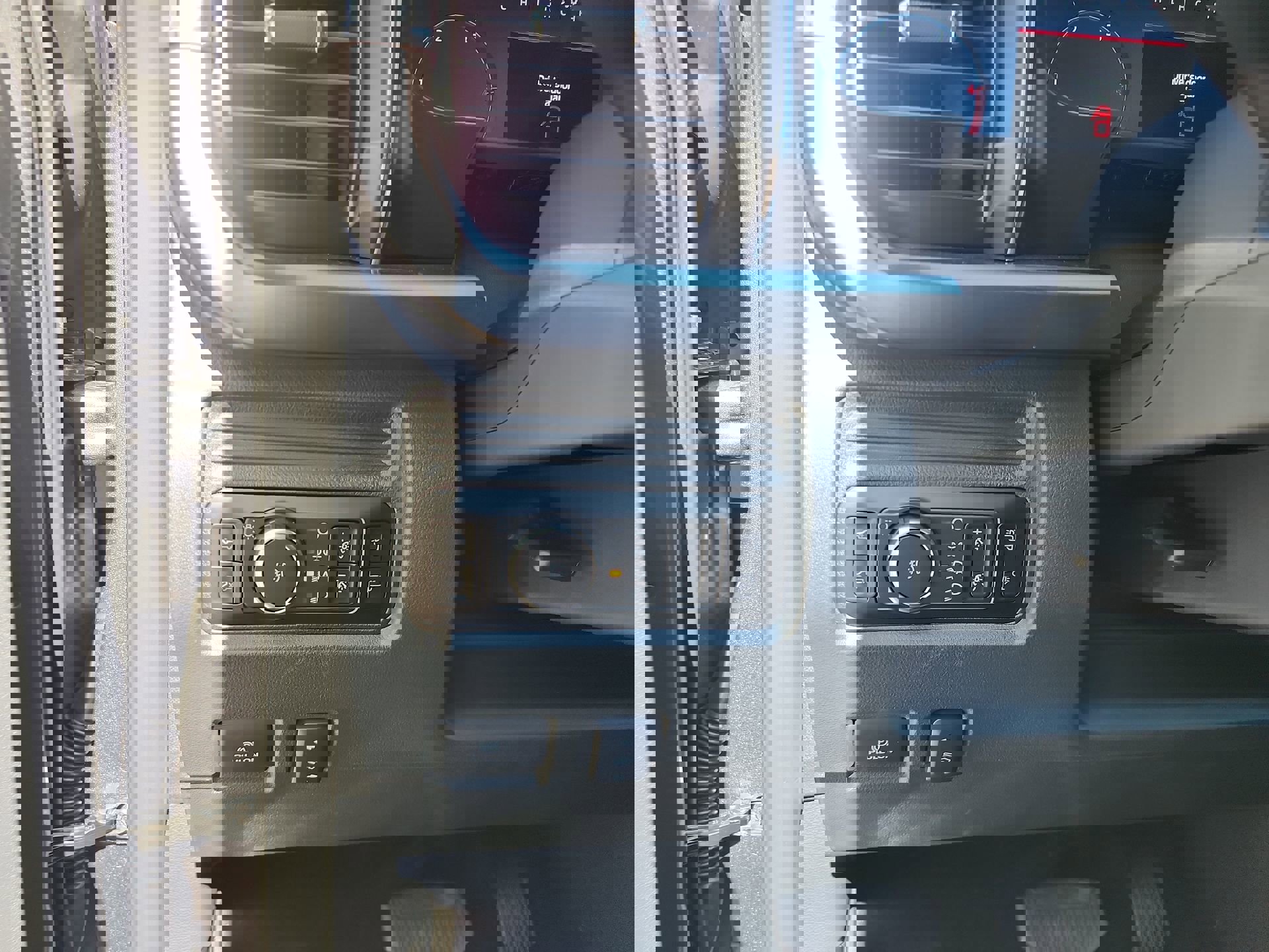 New 2026 Ford F250 Lariat image 12