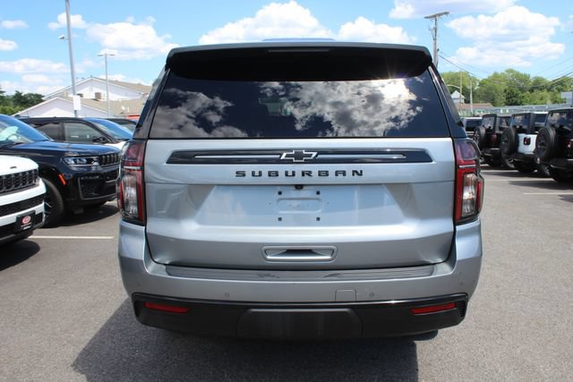 Used 2023 Chevrolet Suburban Z71 w/ Luxury Package AWD/4WD image 31